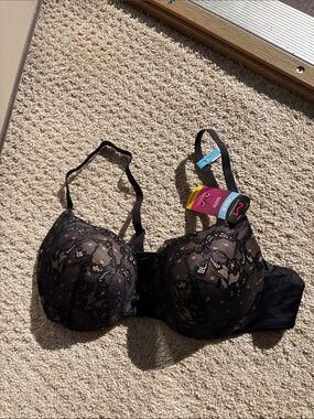 Maidenform BlK Lace Underwire Bra 38C